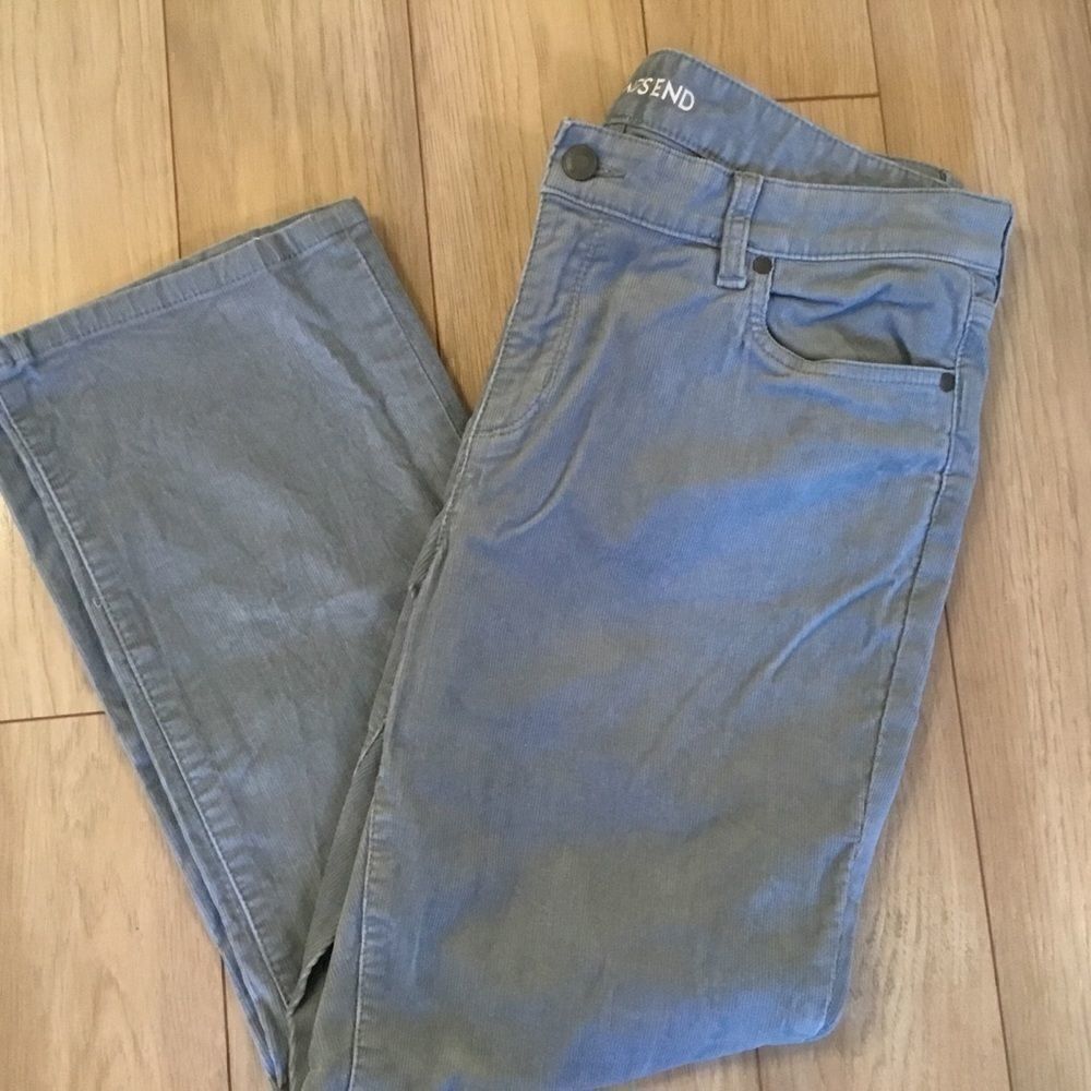 NWOT Lands’ End Women’s Sz 14 P Grey Corduroy Jean